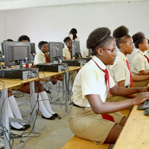 Sam's Park High School School Lab